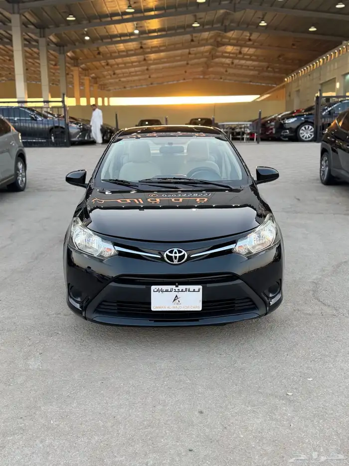 للبيع تويوتا يارس 2015 - ستاندر 0