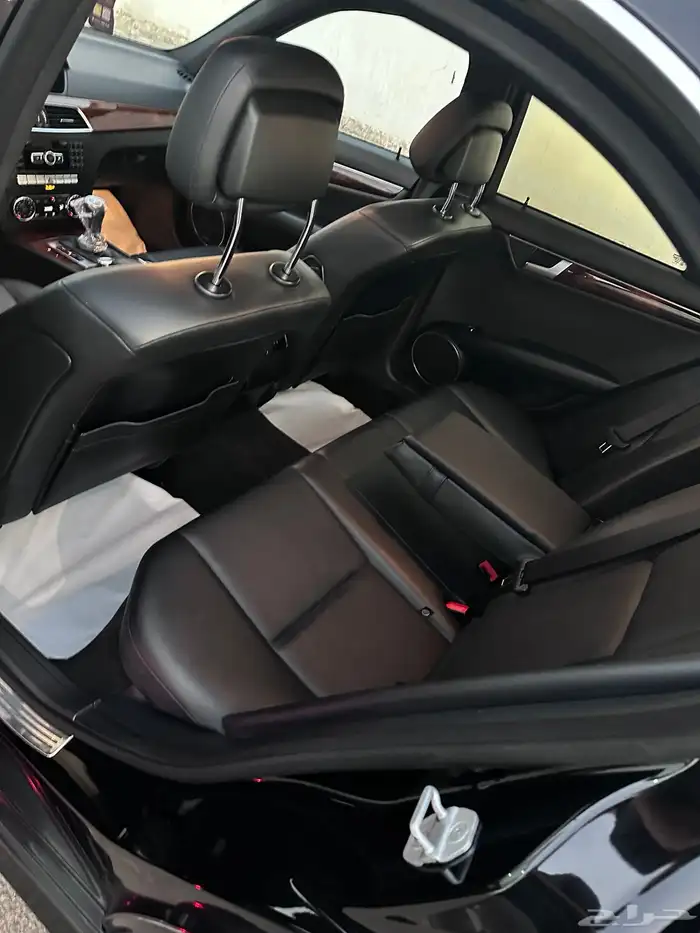 مرسيدس C300 12