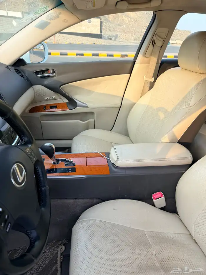 لكزس 2009 للبيع فل كامل 4