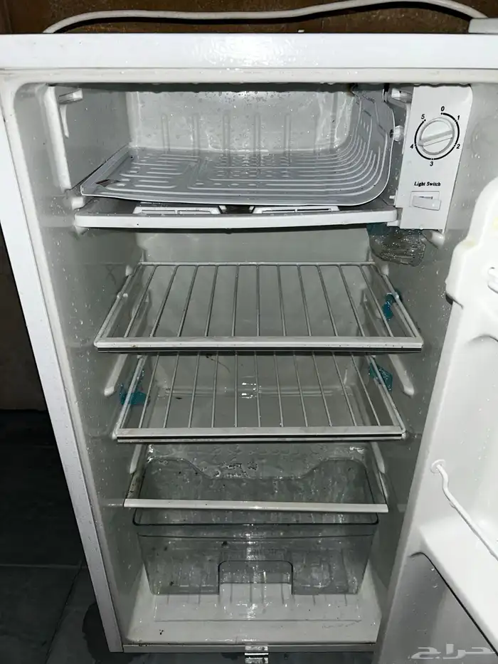 سريرين وثلاجة 5