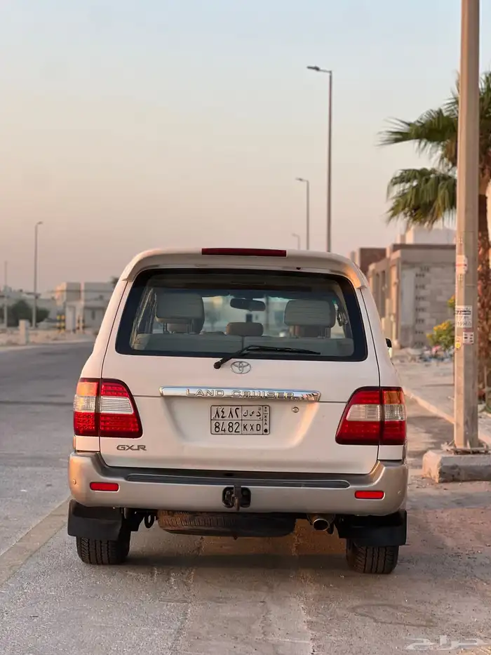 تويوتا لاندكروزر فل كامل قير عايدي اساس 9