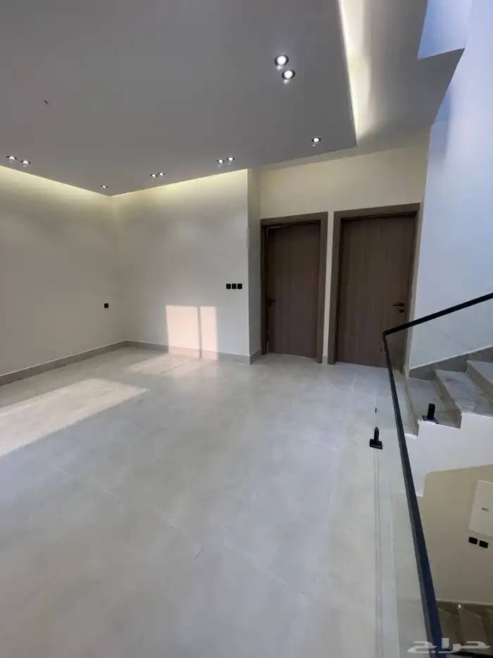 فيلا للبيع 11