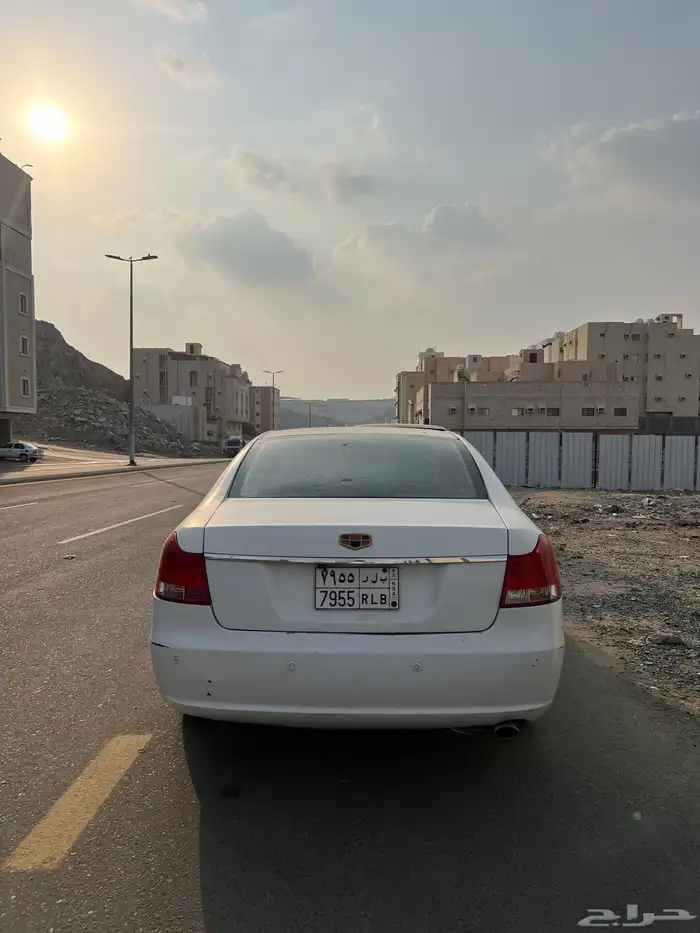 سياره جيلي موديل 2012 5