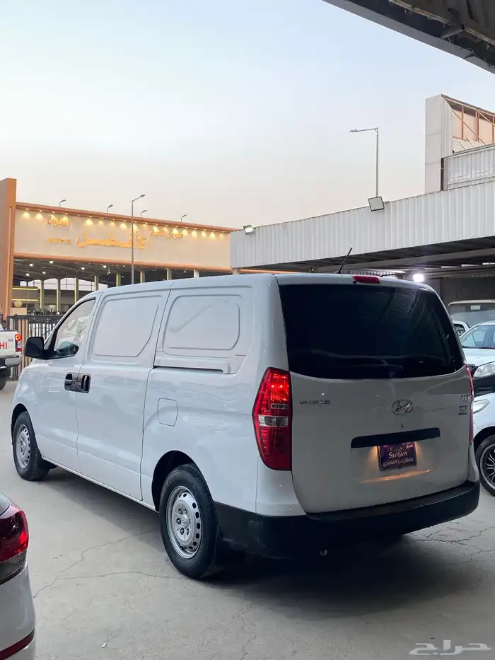 هونداي H1 بضاعة بنزين 6