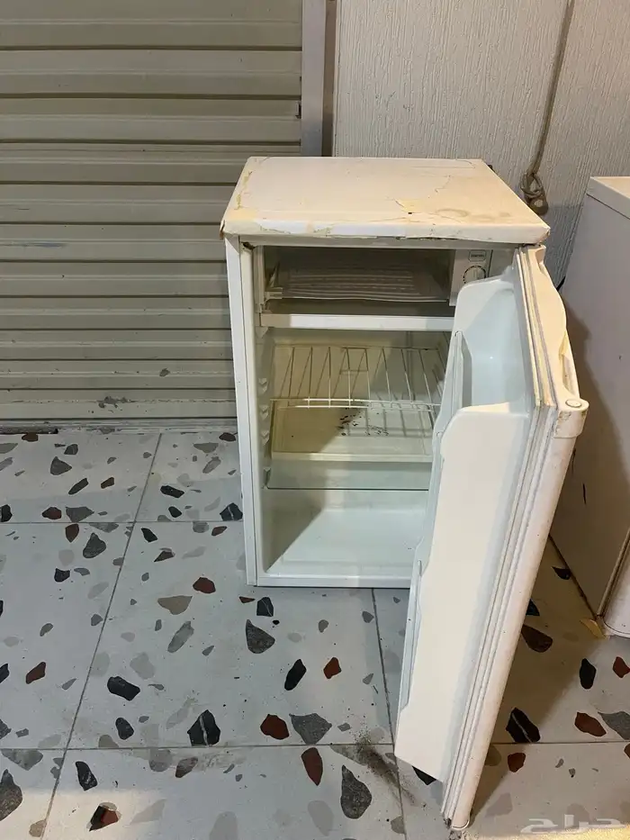 ثلاجتين للبيع 3