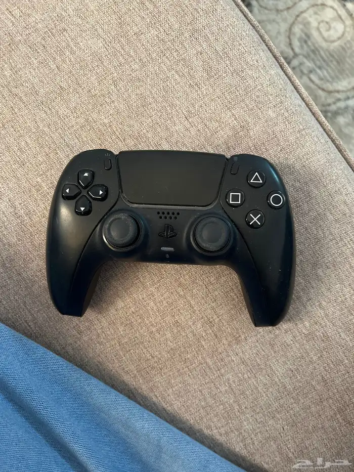 يد سوني 5 جديدة 0