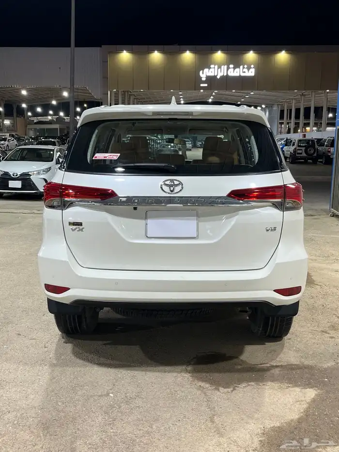 فورشنر 2021 ستة سلندر بنزين 8