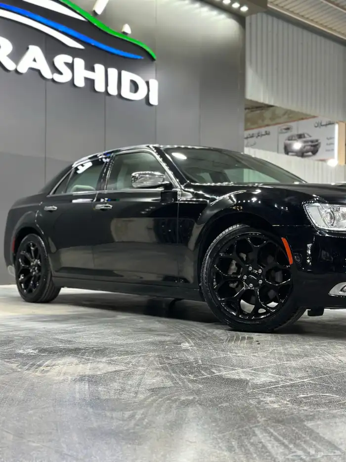 كرايزلر C300 اسود 2021 هيمي V8 5.7 معرض(الرشيدي) 9