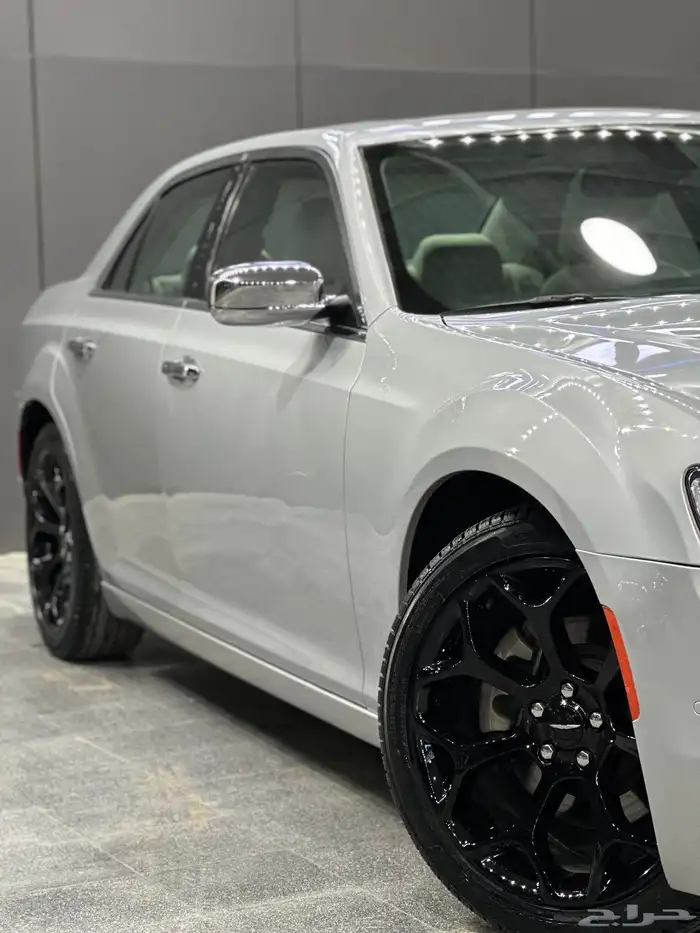 كرايزلر C300 لميتد بلص 2021 لدى معرض(الرشيدي) 11