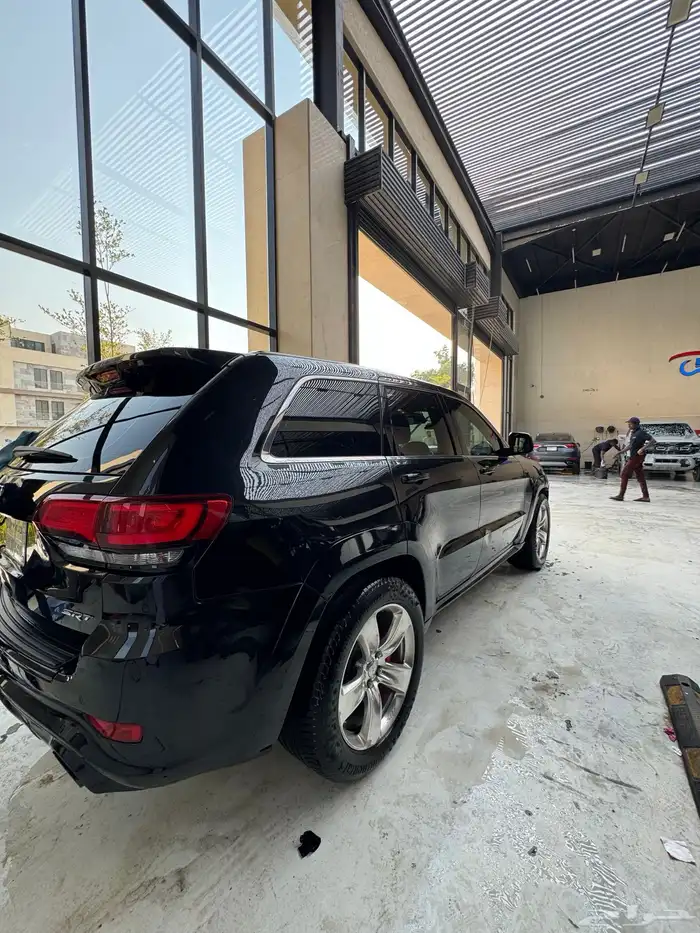 جيب قراند شروكي SRT 9