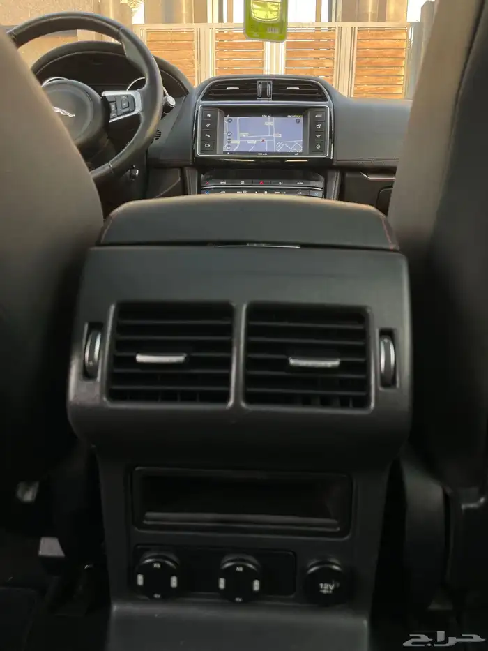 جاكوار - 2018 - F PACE - R SPORTS - سعودي 15