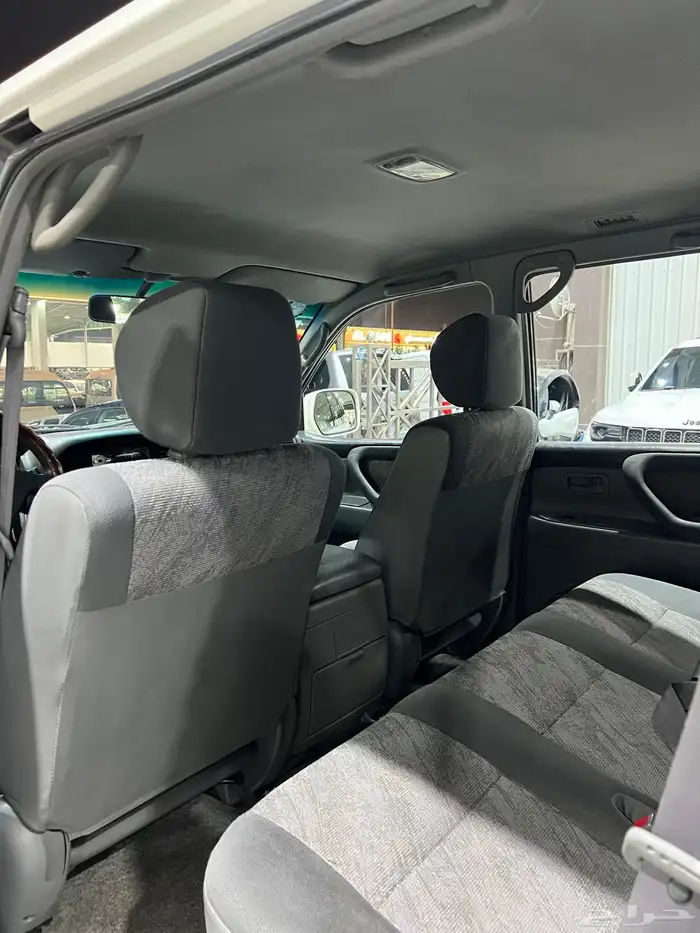 للبيع تويوتا لاندكروزر موديل 2000 16