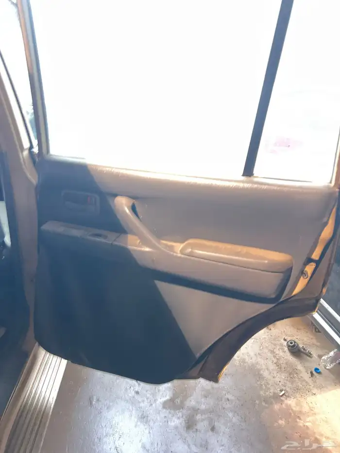 قطع غيار لاندكروزر 1991 7