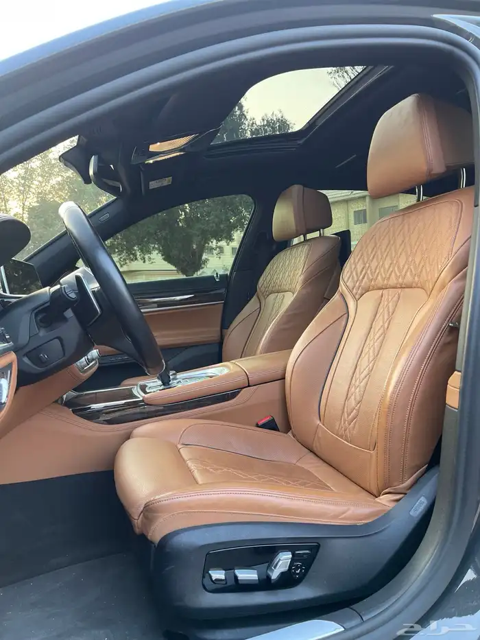 BMW-730li-2021 35