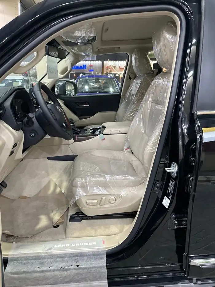 تويوتا لاندكروزر الموديل2025 فل كاملVX.S اقل سعر في السوق 6