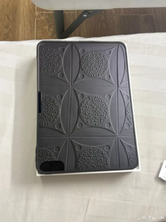 ايباد M4 اخو الجديد على ضمانه جرير 256 0