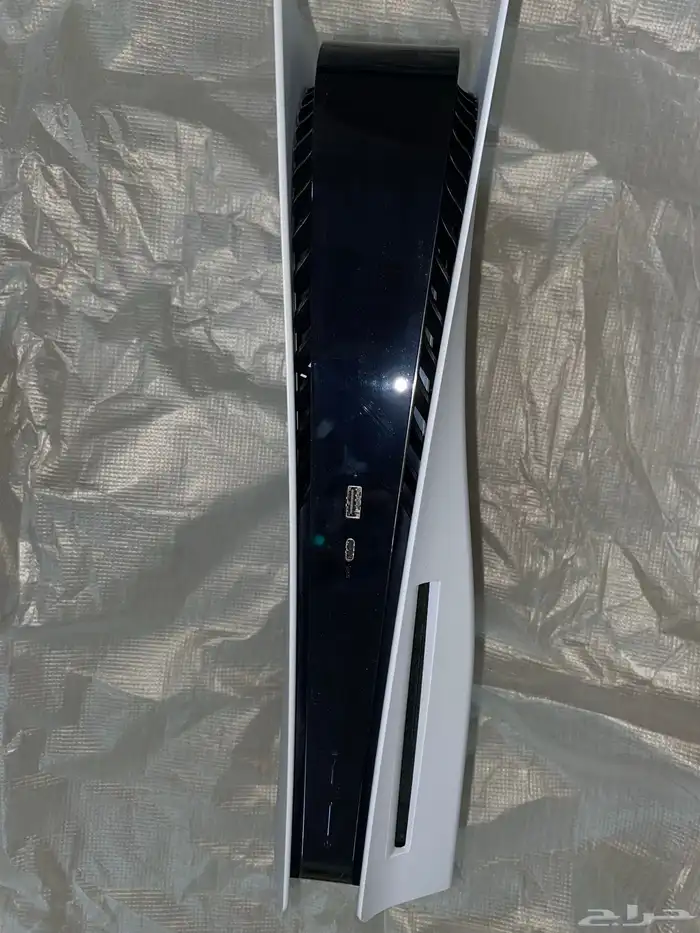 سوني 5 نسخة السي دي مستعمل استخدام نظيف معه كل ملحقاته 4