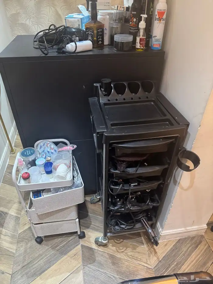 أدوات صالون بالجبيل البلد 1