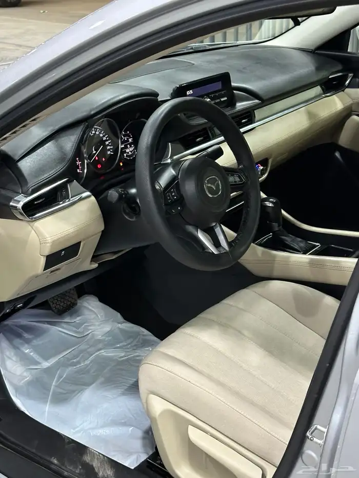 مازدا زوم 6 2020 فضي لدى معرض(عبيد الرشيدي) 15