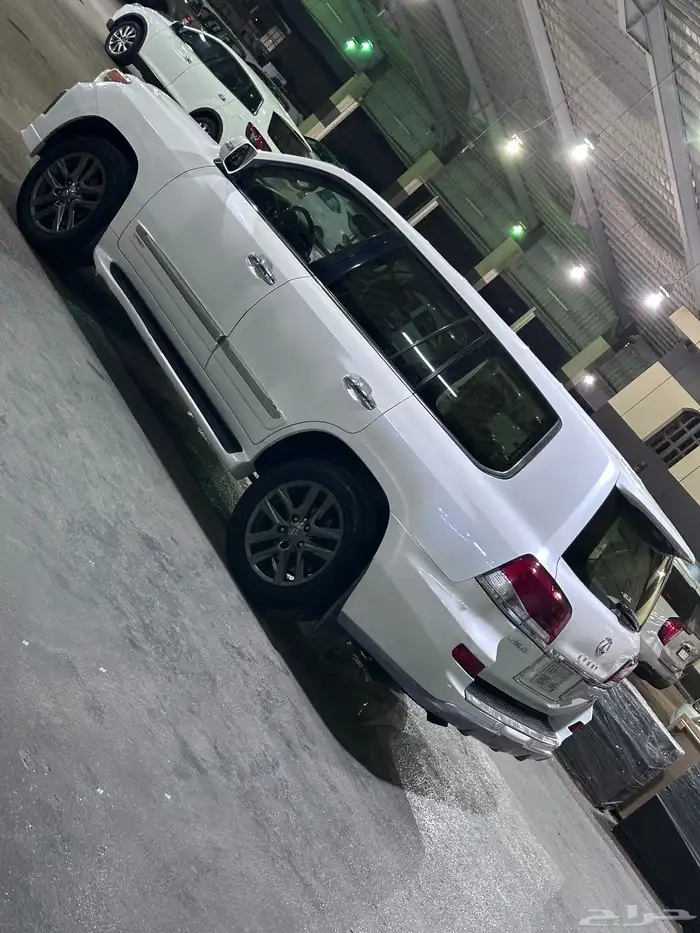 لكزس LX 2013 سعودي فل كامل 5