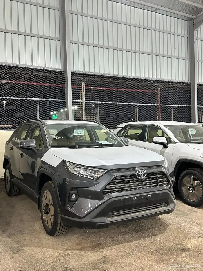 راف فور XLE 2.0 فتحه بصمه دبل اللون رمادي جمرك 2024 2