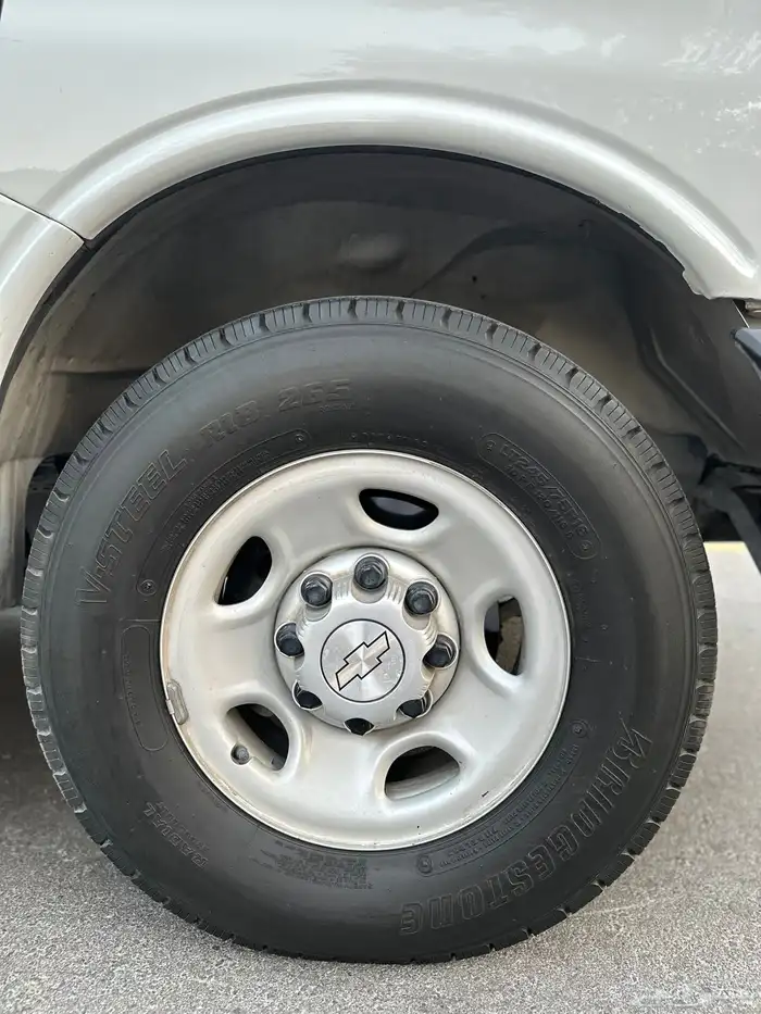 شفروليه إكسبرس موديل 2017 سعودي شاص طويل وزن 2500 فل 27