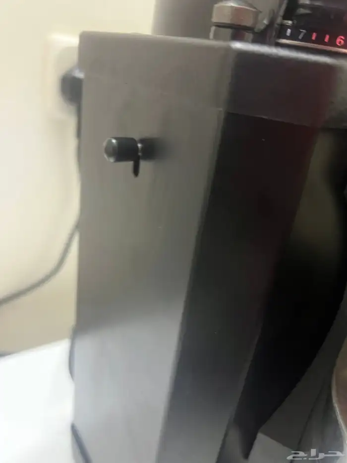 مطحنة قهوة انيفم ميلانو احترافية ايطالية 2