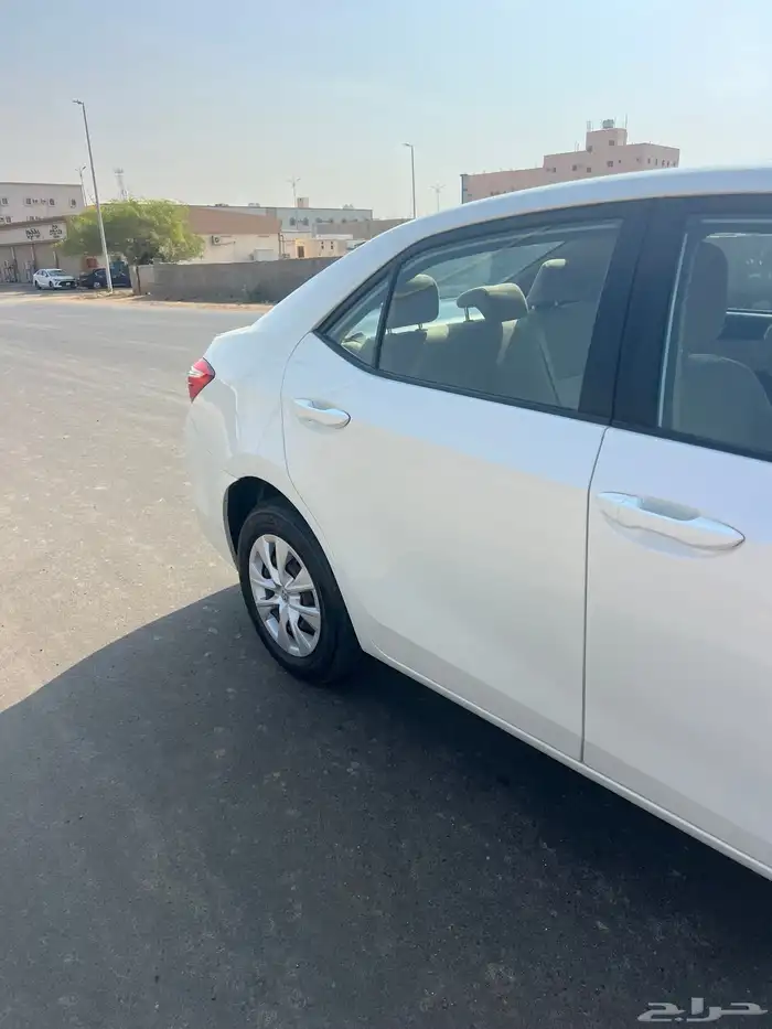 للبيع كورلا 2014 البدي وكاله 11