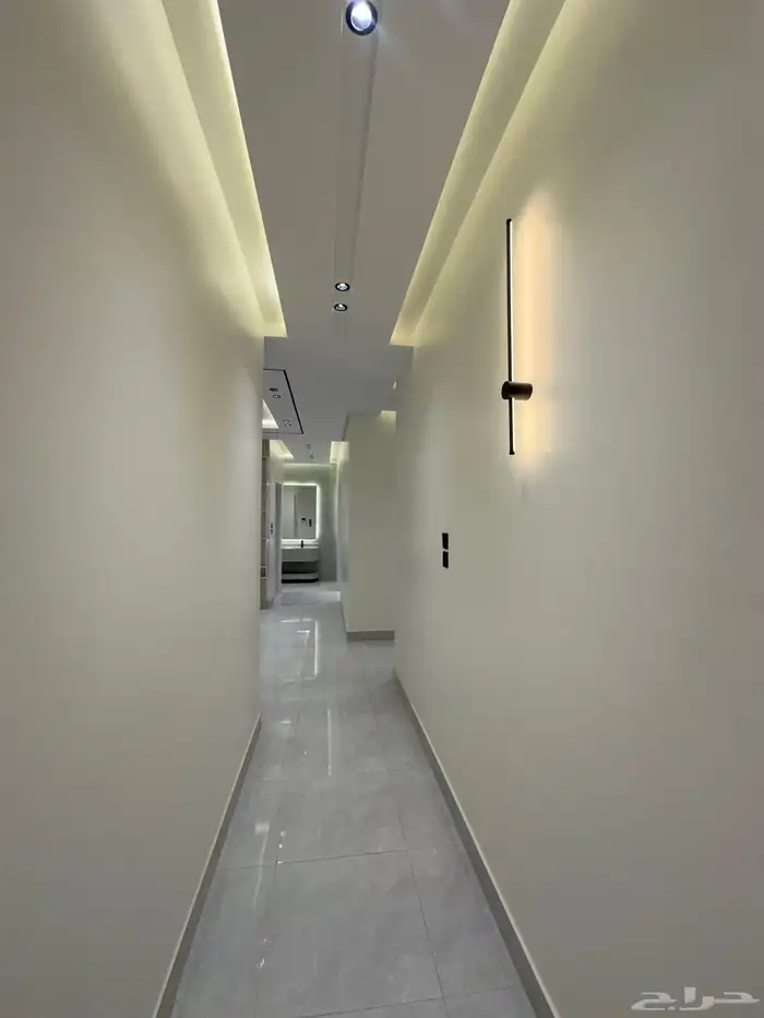 للبيع شقق جديده بتصميم مميز بالقرب من مطار ابها 13