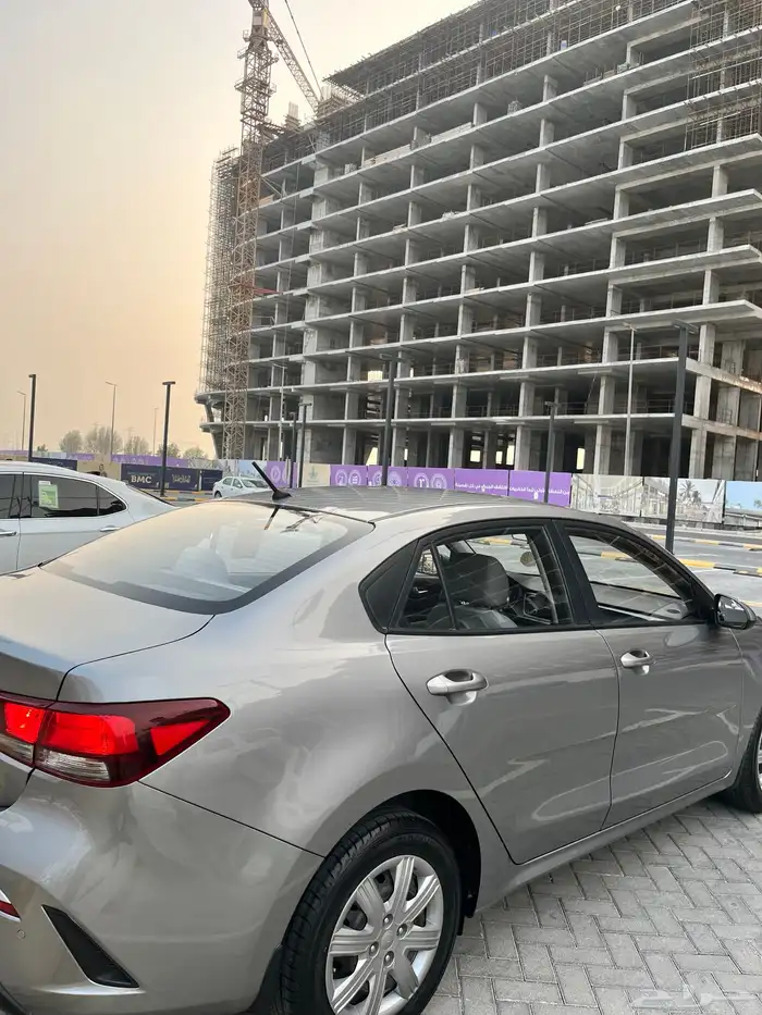 كيا ريو 2022 3