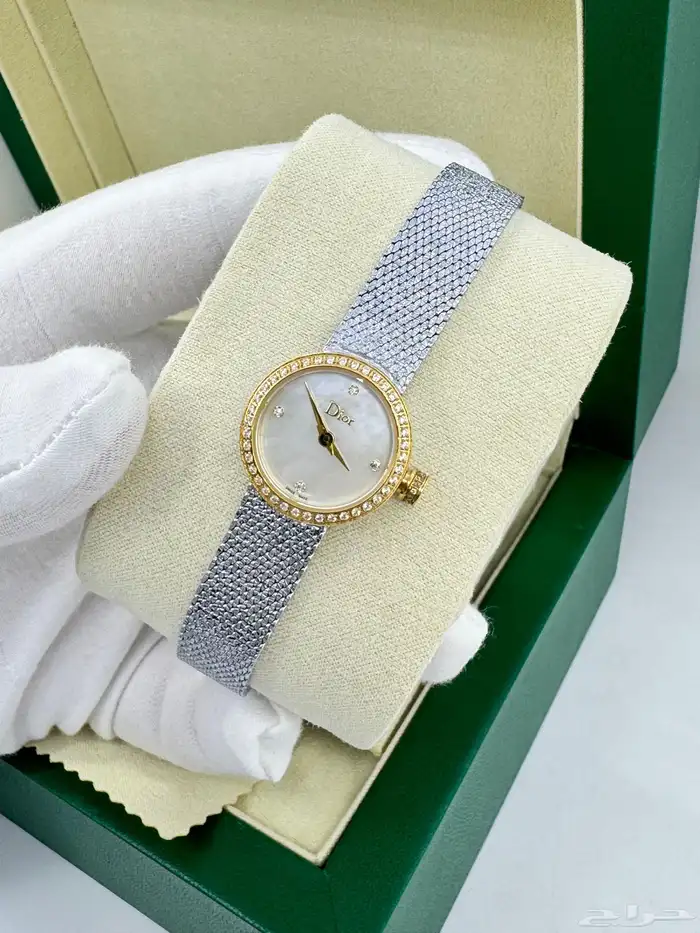 ساعات رجالية نسائية ماركة 6