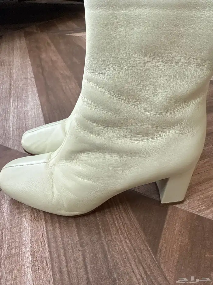 بوت مصممة الأزياء مريم نصير زاده   Maryam Nassir Zadeh 1