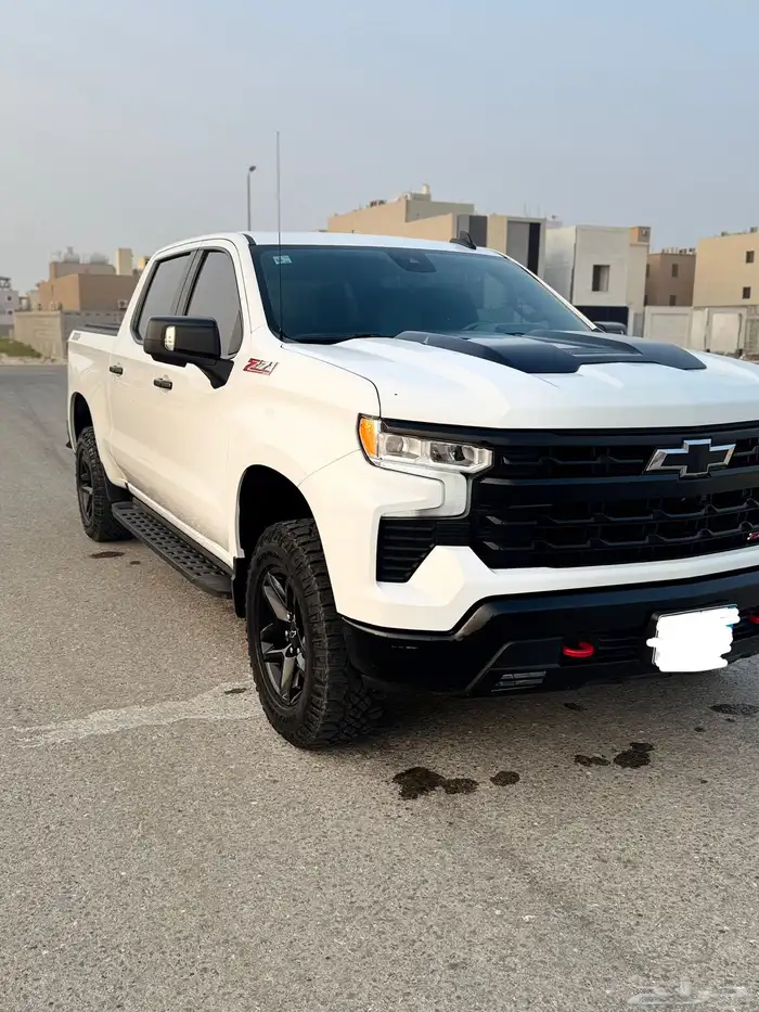 سلفرادو تريل بوس 2023 1