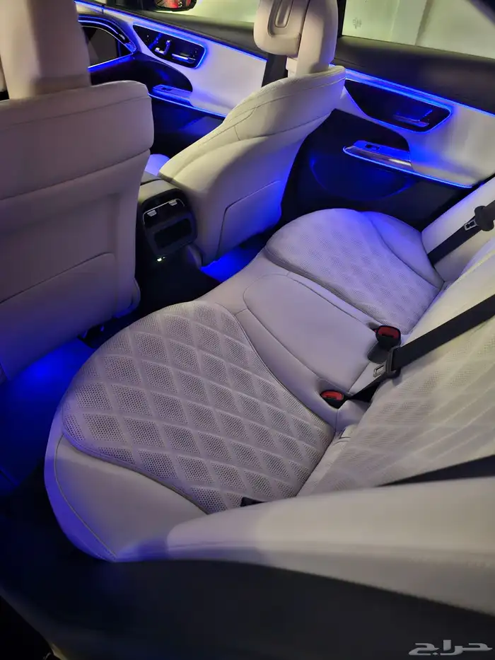 مرسيدس بنز E350 2024 25