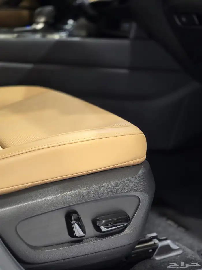 لكزس NX350 موديل 2022 بحاله الوكاله 12