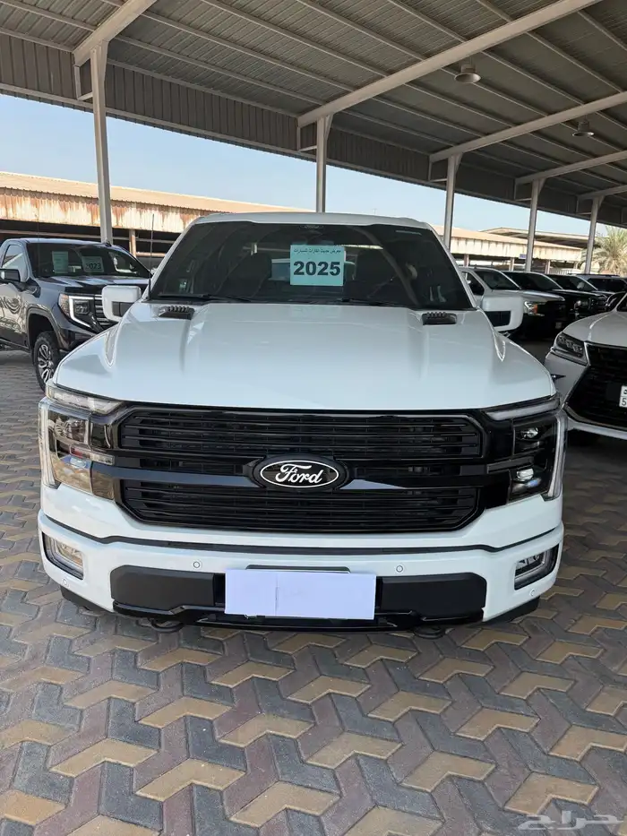 فورد F150 غمارتين بلاتينيوم فل موديل 2025 2