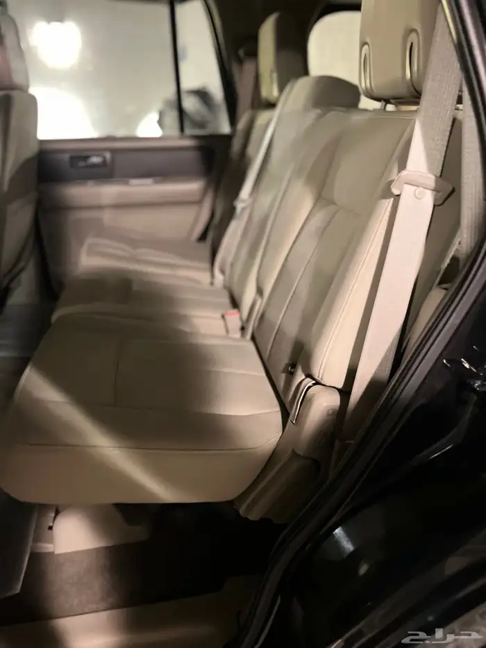 فورد اكسبديشن 2013 بدون دبل 12