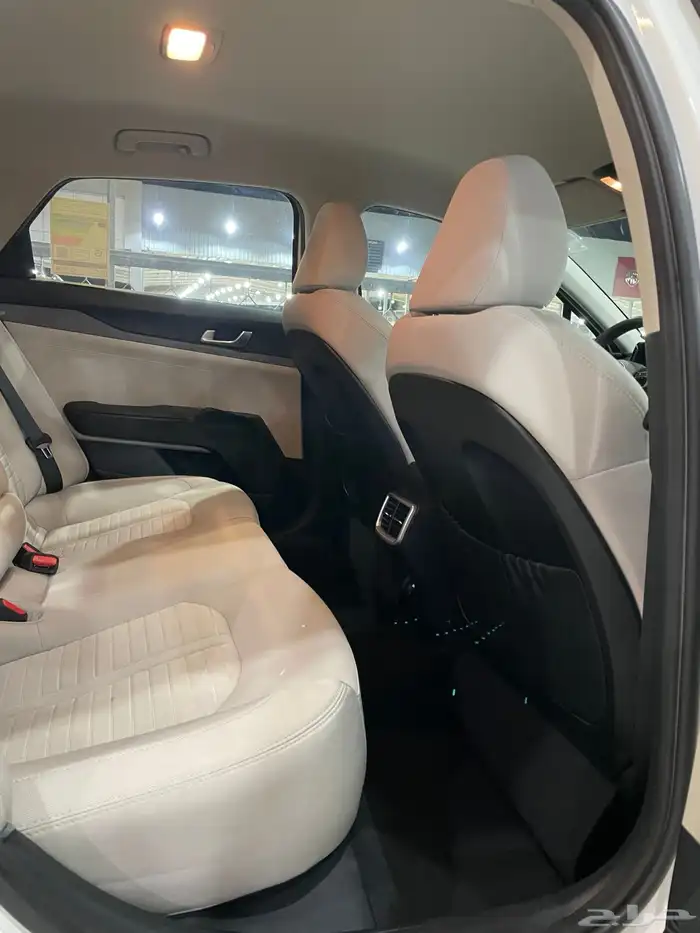 كيا كي 5 موديل 2023 ستاندر 14