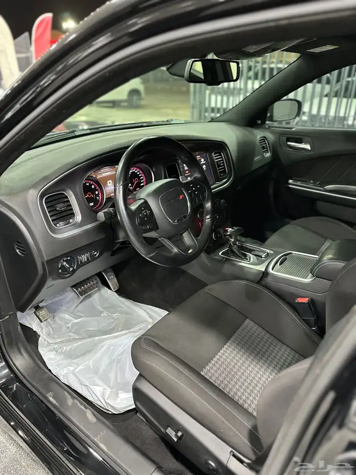 تشارجر 2021 ار تي محرك هيمي V8 5.7 لدى معرض(الرشيدي) 18