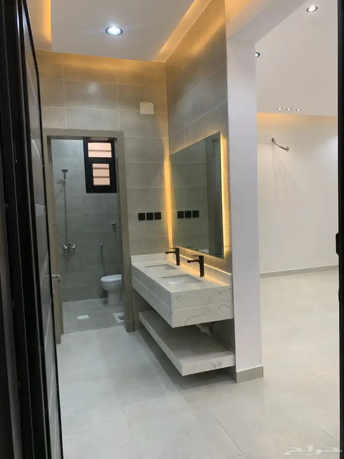 للبيع روف علوي مع ملحق با الخميس موقع مميز جدا من 650 الف 6