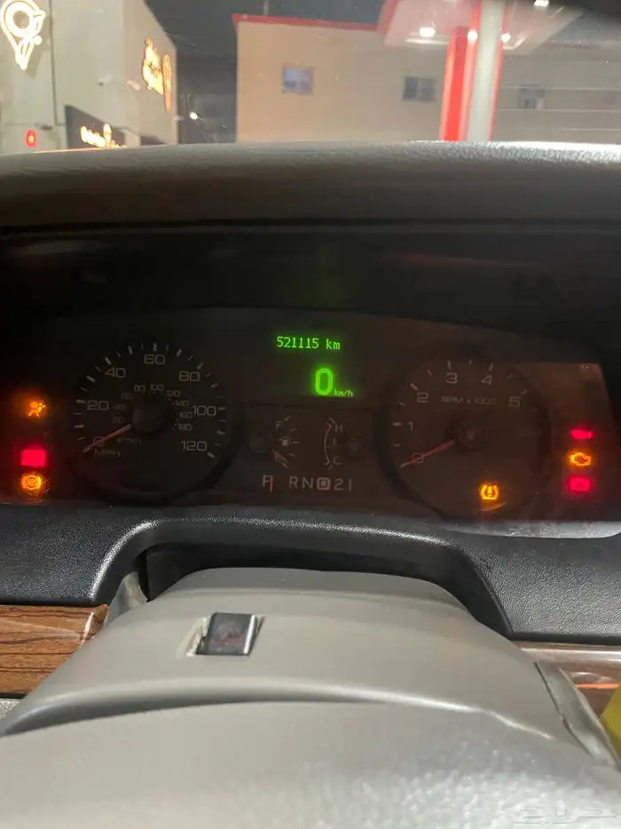 فورد فكتوريا 7