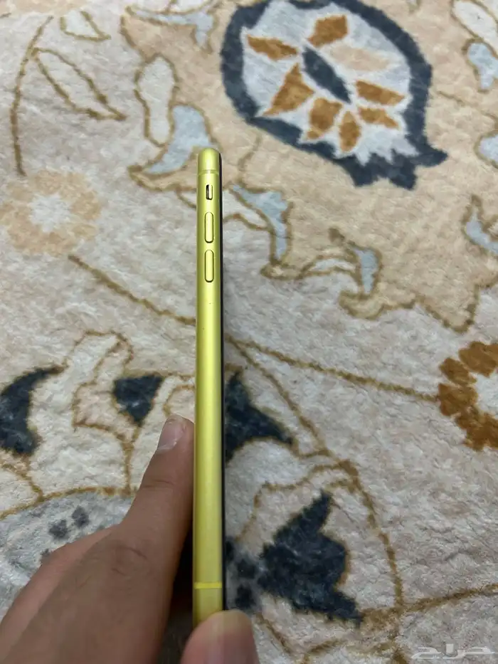 ايفون 11 للبيع . 4