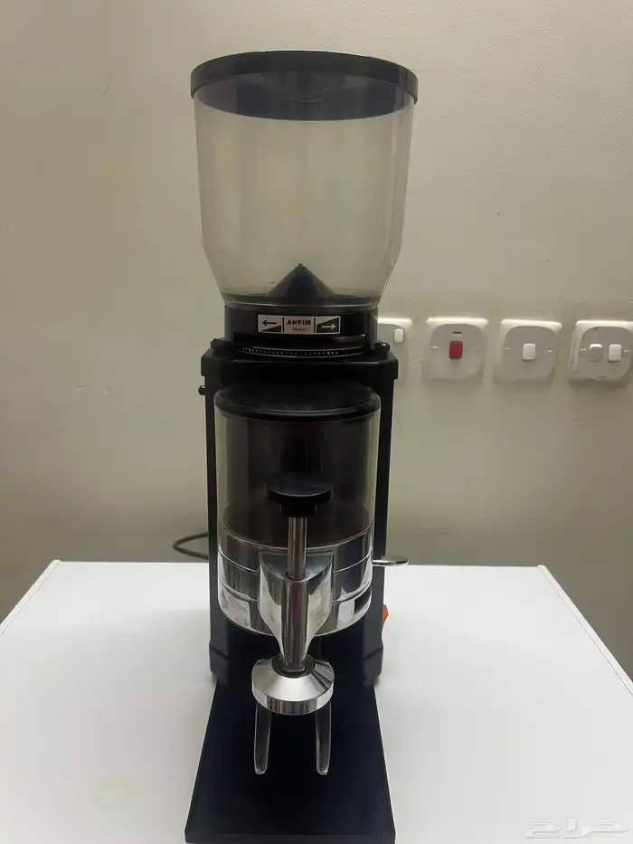 مطحنة قهوة انيفم ميلانو احترافية ايطالية 11