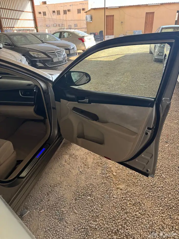 للبيع تويوتا كامري 2014 الساير وراد الكويت فل بصمه 22