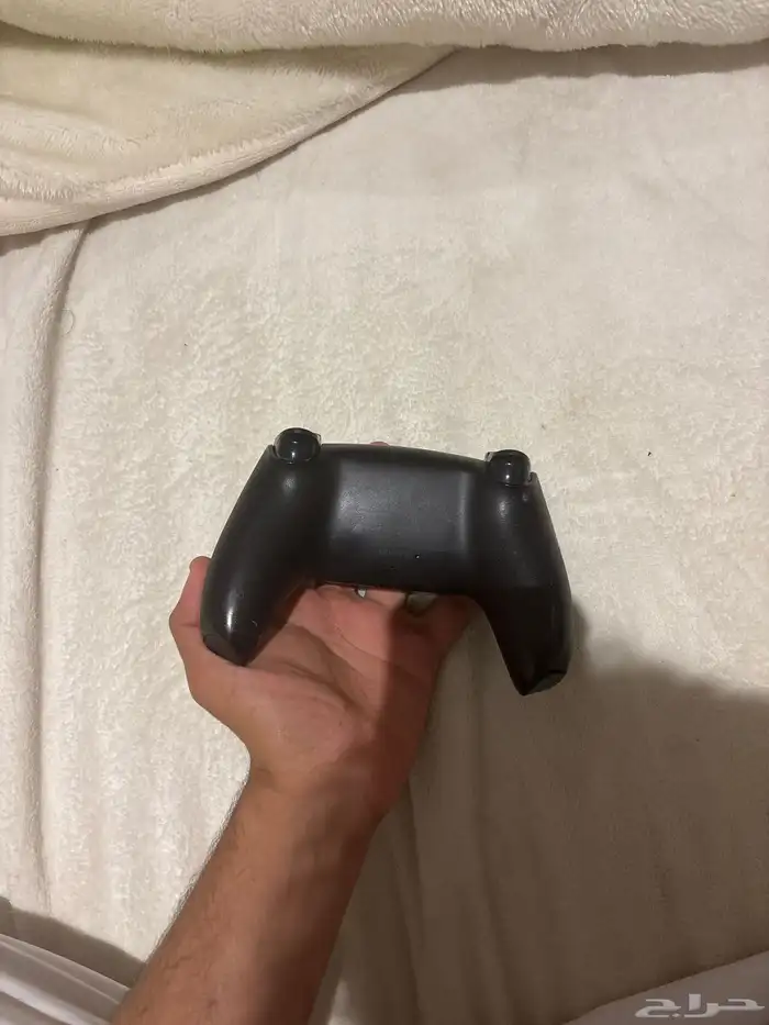 يد سوني فايف نظيفه ماقد اشتغلت واجد بس مدخل الشاحن خربان 1