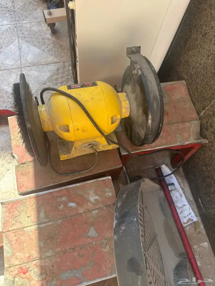 للبيع معدات ورشة سيارات 15