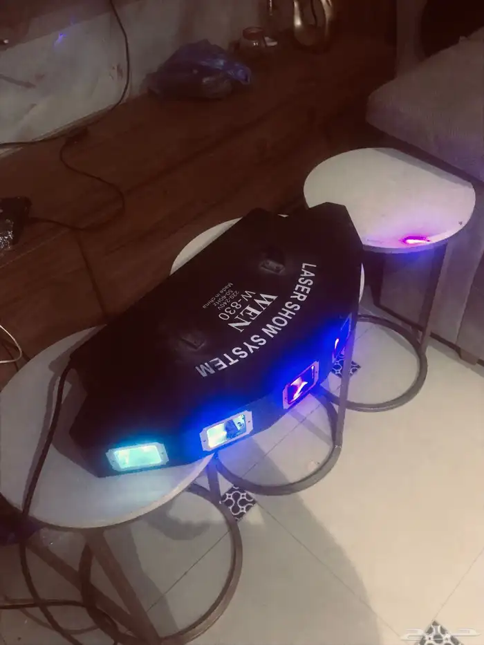 جهاز ليزر مسرحي على السوم 0