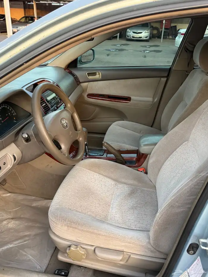 للبيع تويوتا كامري 2005 اتوماتيك 9