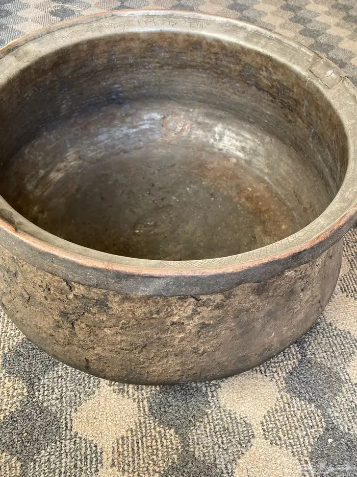 قدر نحاس قديم لهوات التراثيات 7