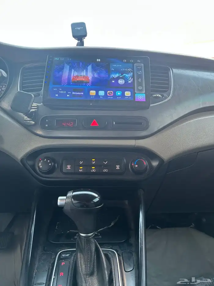 كيا كارينز 2017 10